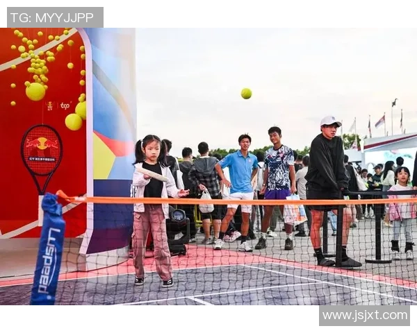 网球运动的魅力与发展探索:从基础技巧到职业生涯的全景分析